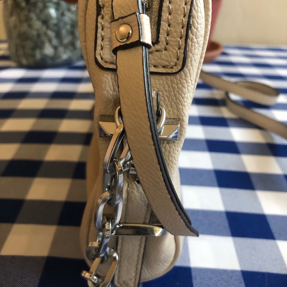 Simply Vera Wang Small Purse - Picture 8 of 8